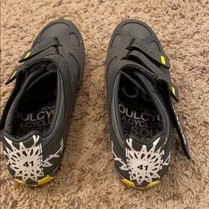 Soul cycle spin shoes